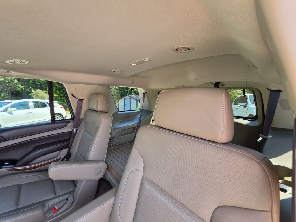 2017 Chevrolet Tahoe - $25,990
