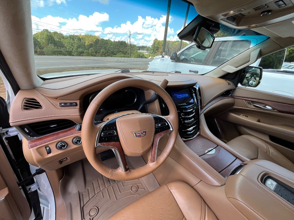 2016 Cadillac Escalade - $16,990