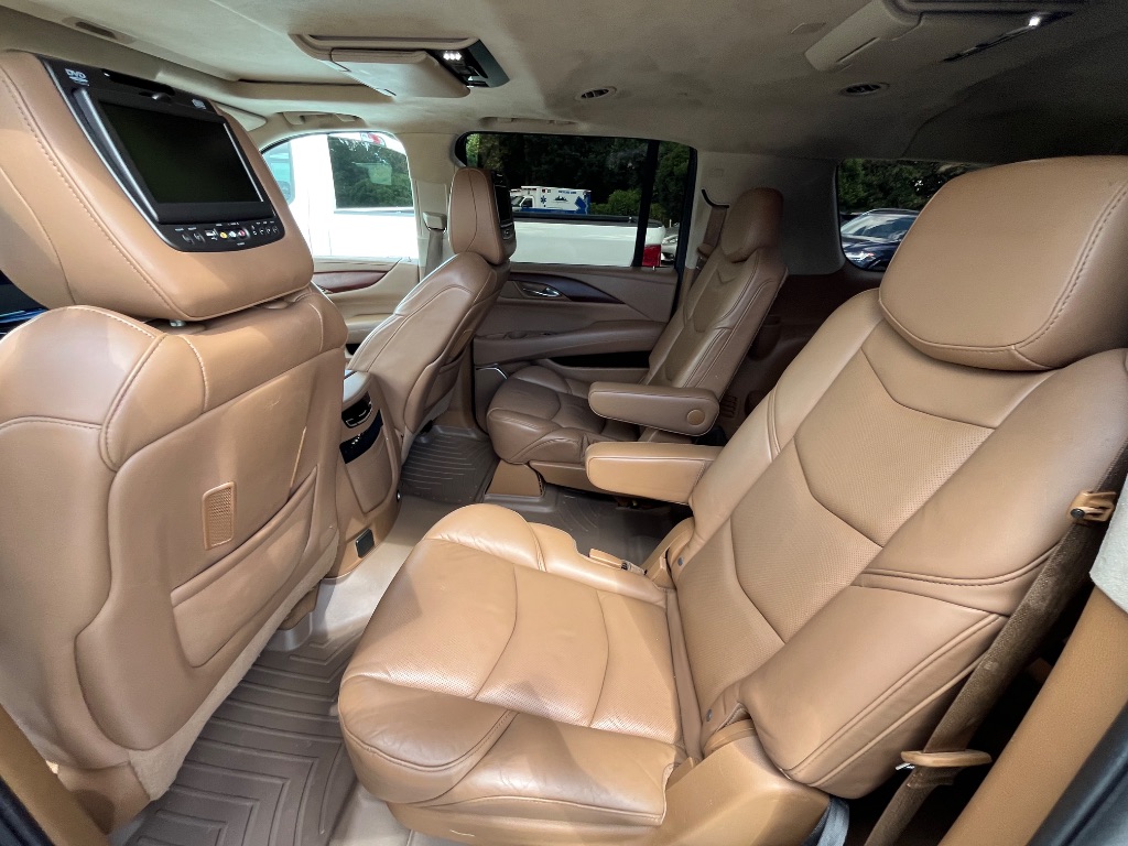 2016 Cadillac Escalade - $16,990