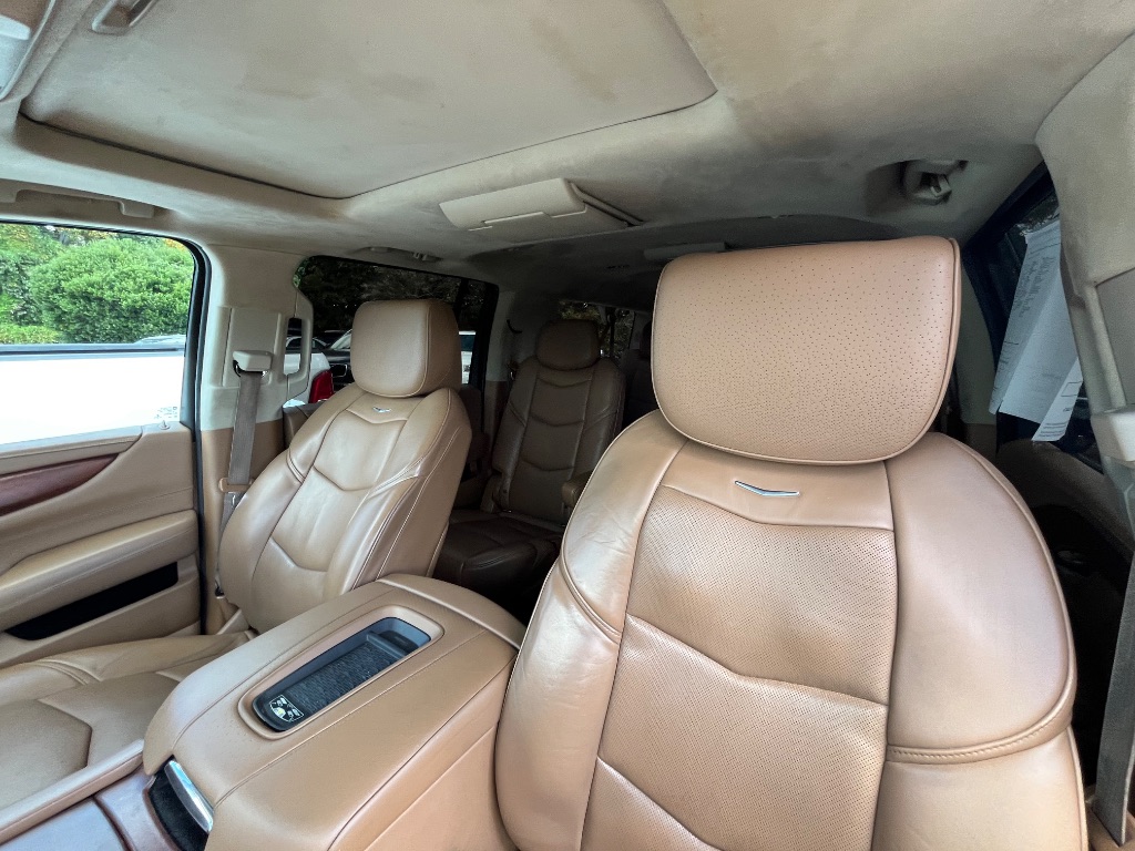 2016 Cadillac Escalade - $16,990