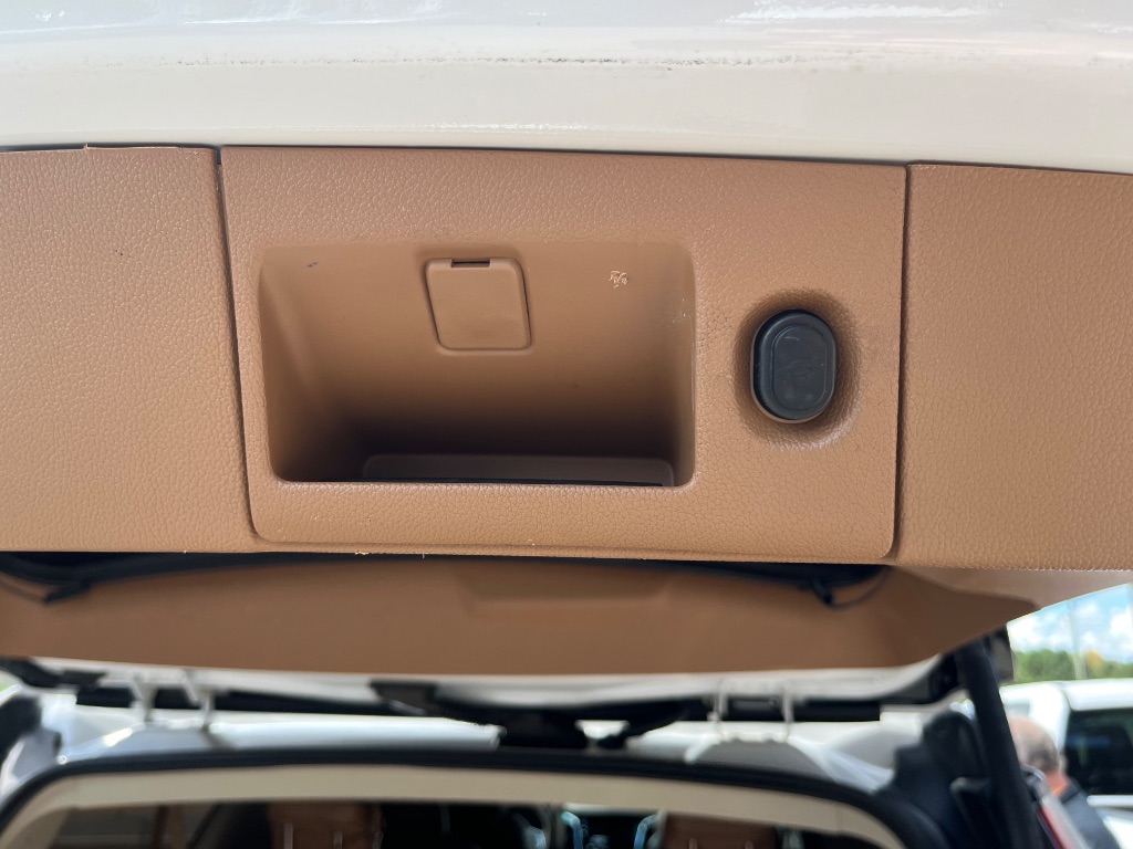 2016 Cadillac Escalade - $16,990