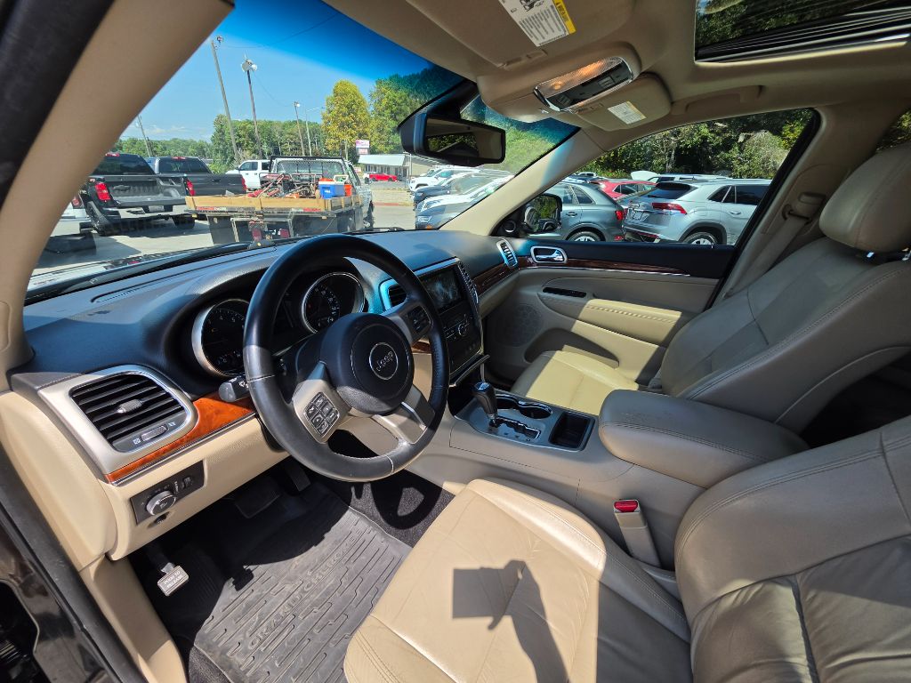 2013 Jeep Cherokee - $11,990