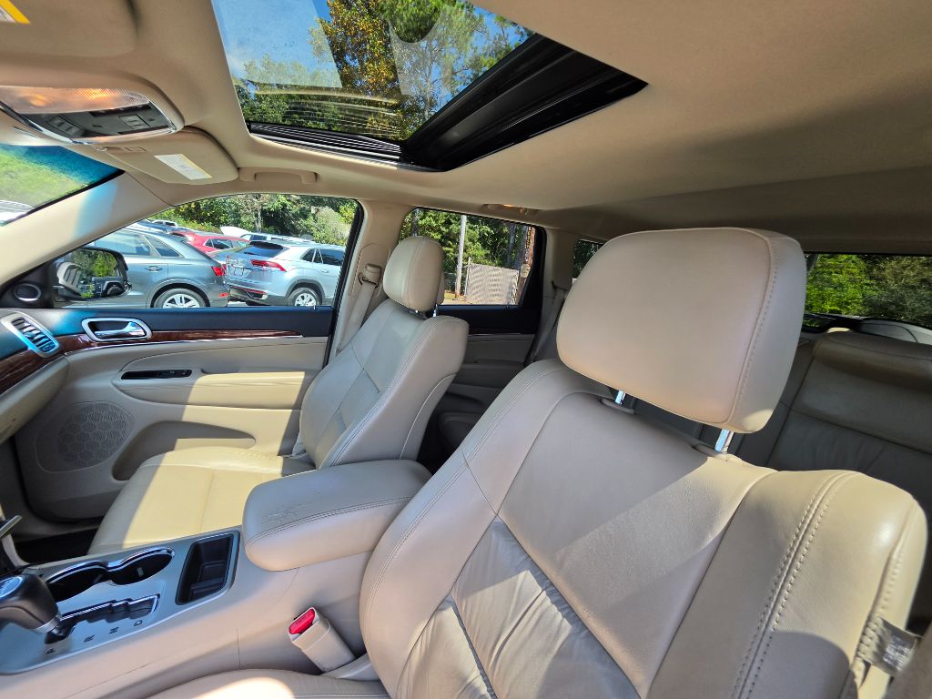 2013 Jeep Cherokee - $11,990