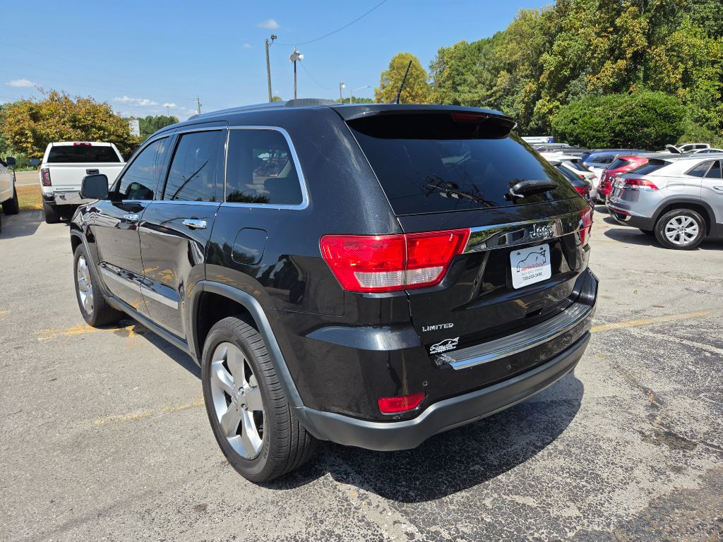 2013 Jeep Cherokee - $11,990