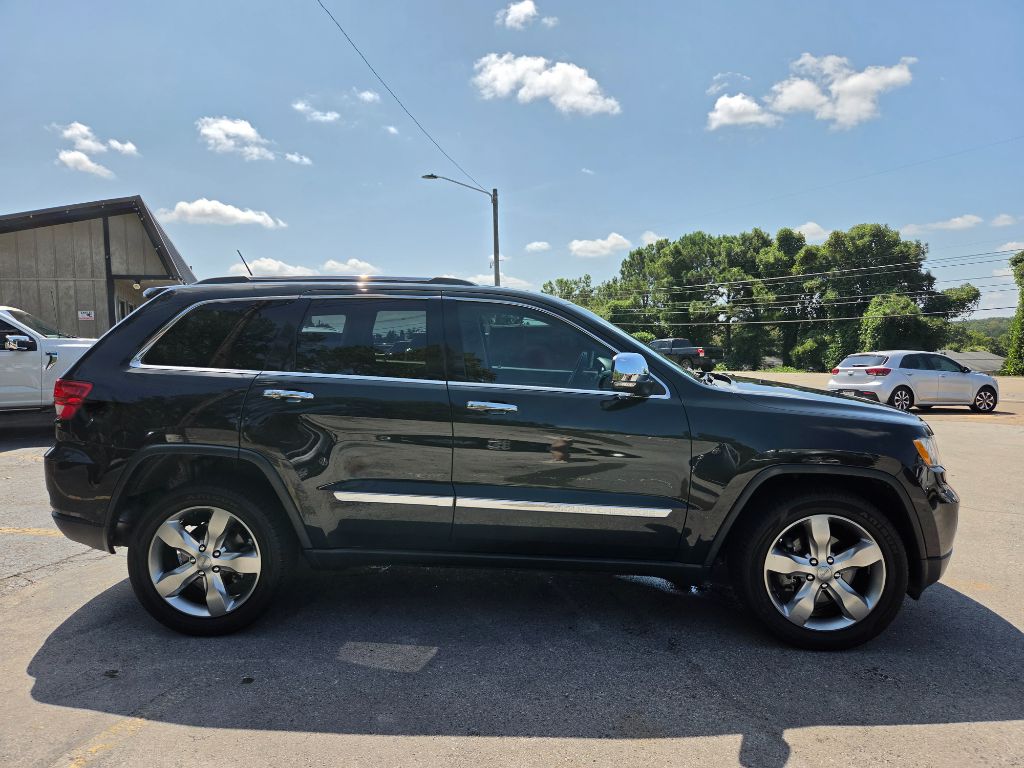 2013 Jeep Cherokee - $11,990