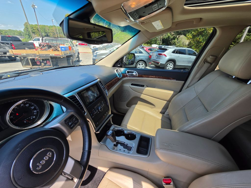 2013 Jeep Cherokee - $11,990