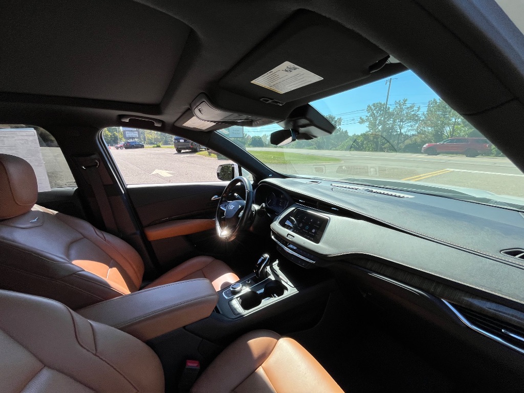 2021 Cadillac XT4 - $27,990