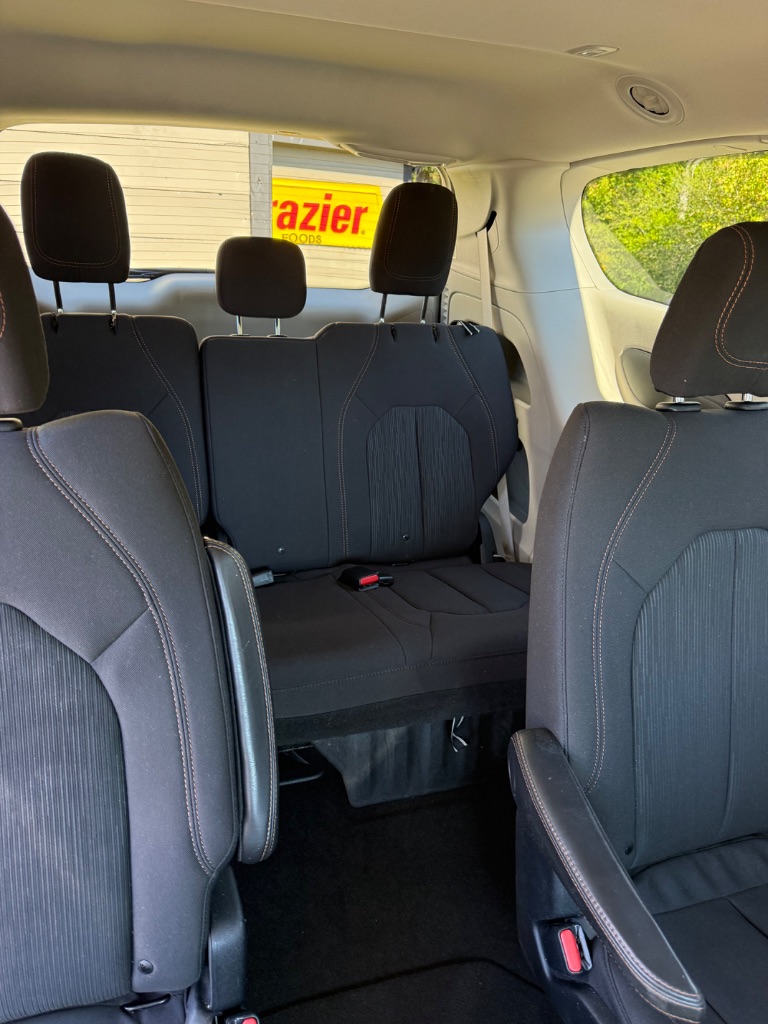 2019 Chrysler Pacifica - $13,990