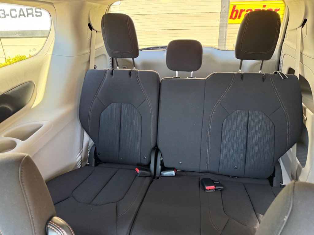 2019 Chrysler Pacifica - $13,990