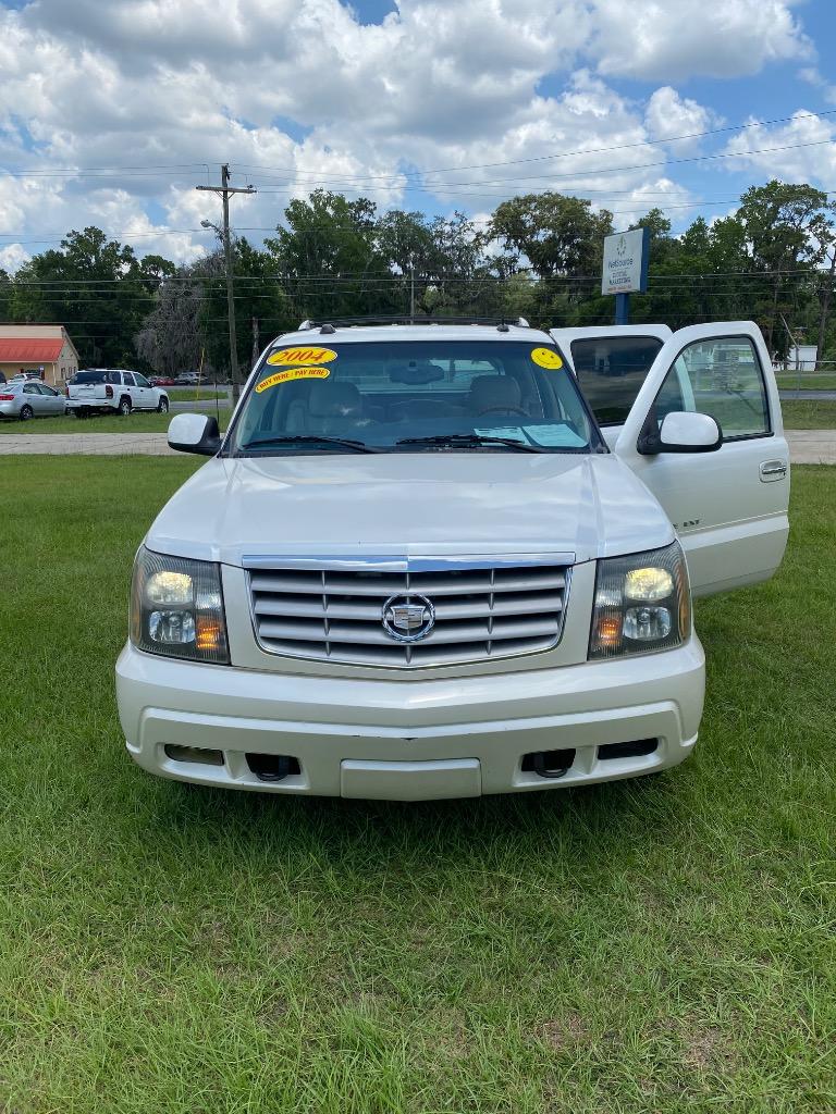 2004 Cadillac Escalade EXT Base