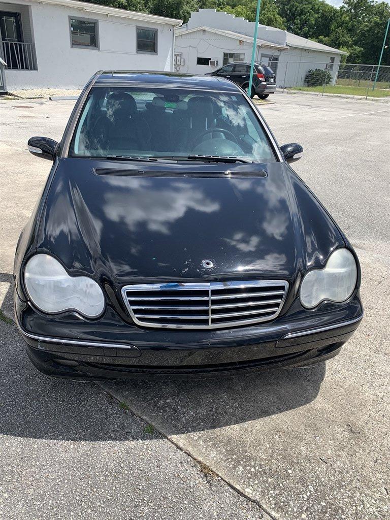 2004 Mercedes-Benz C-Class