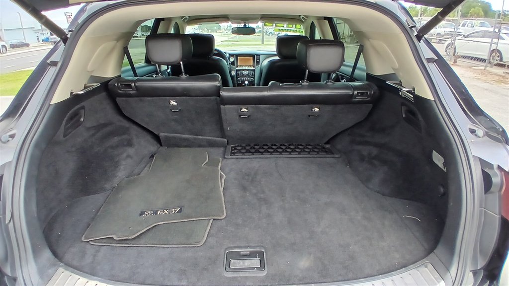 2013 INFINITI FX - $11,995