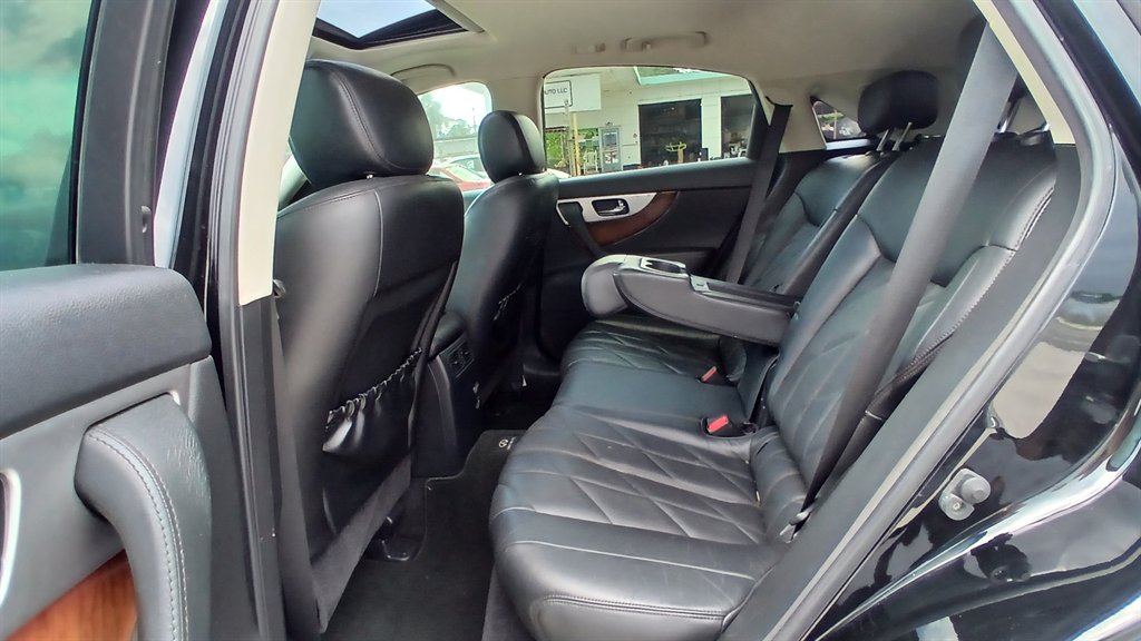 2013 INFINITI FX - $11,995