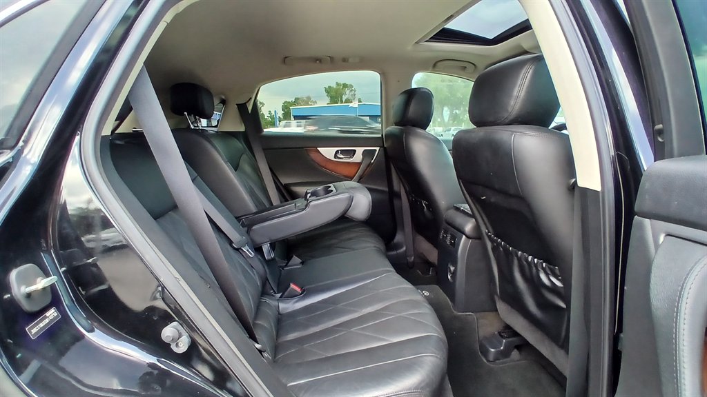 2013 INFINITI FX - $11,995