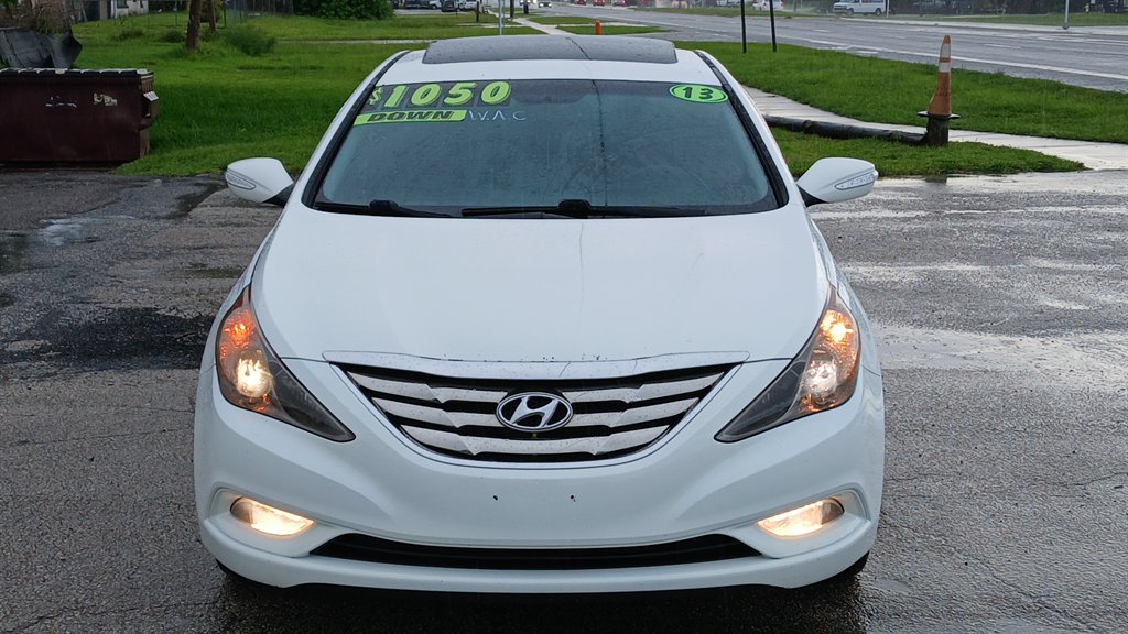 2013 Hyundai Sonata - $11,595