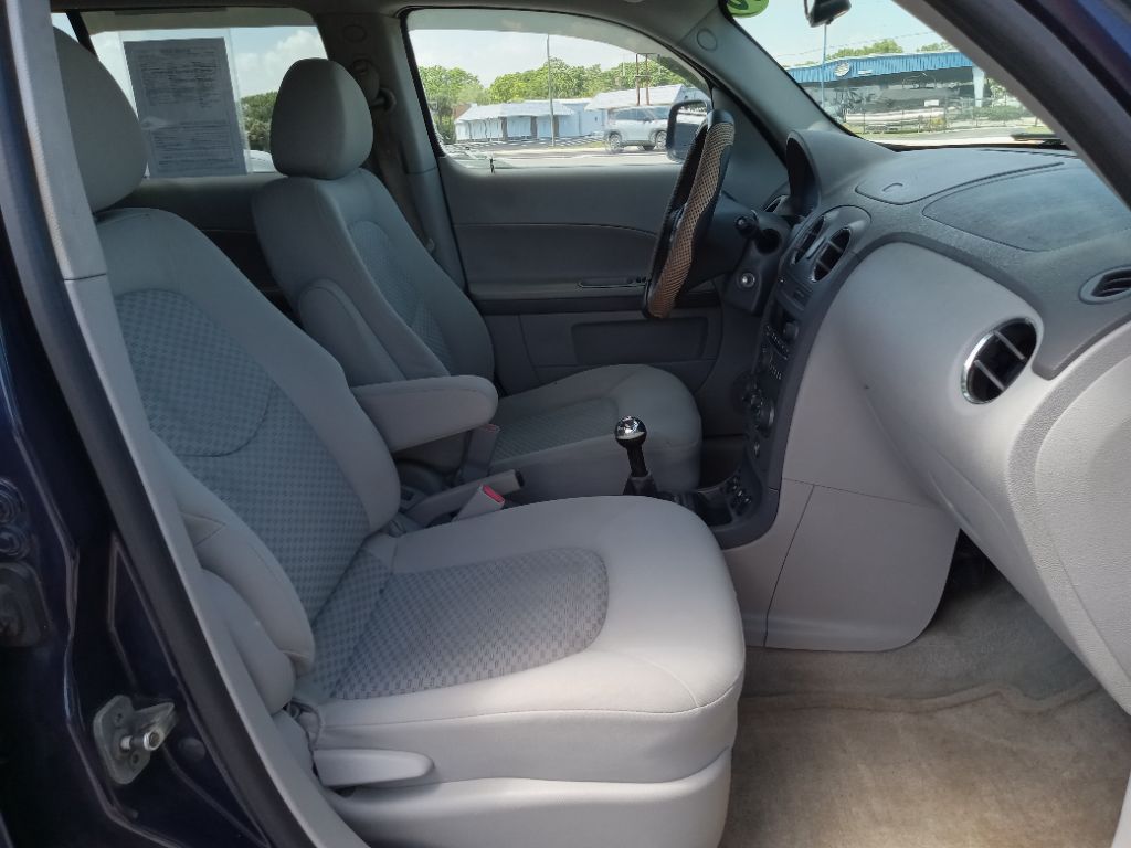 2008 Chevrolet HHR LS photo
