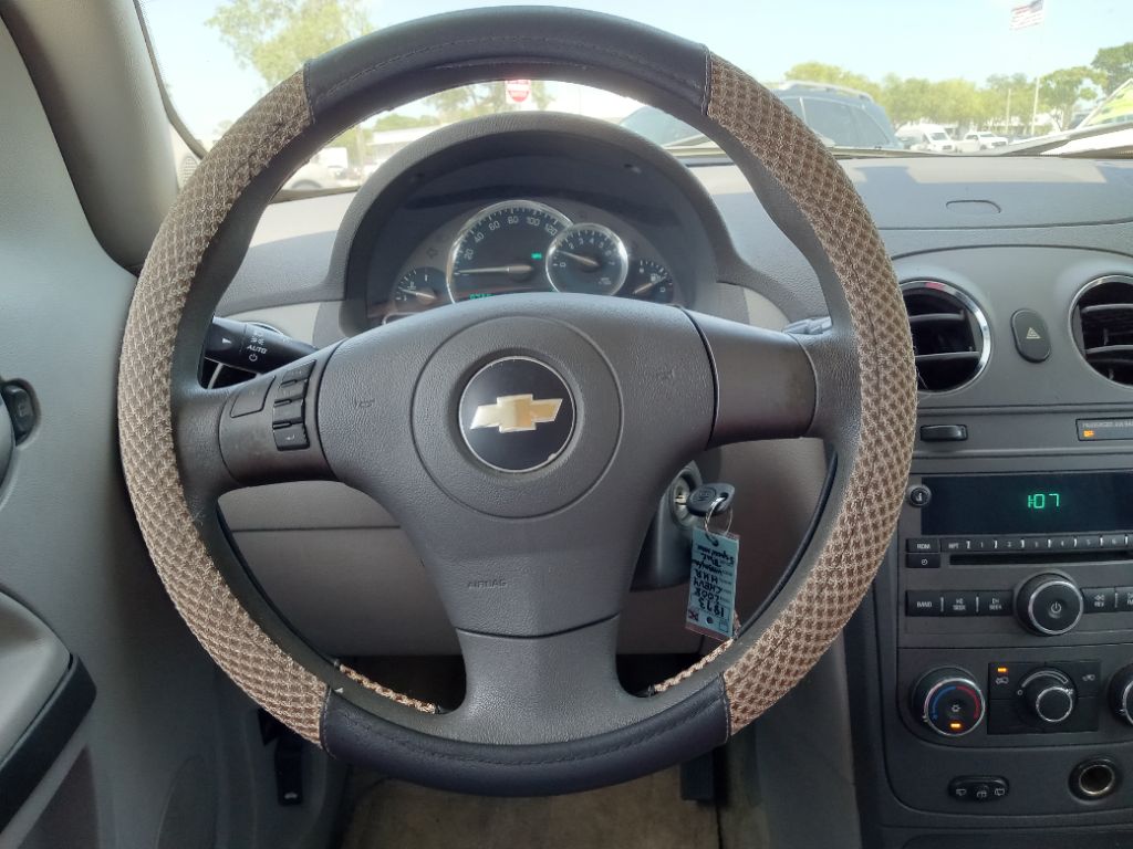 2008 Chevrolet HHR LS photo
