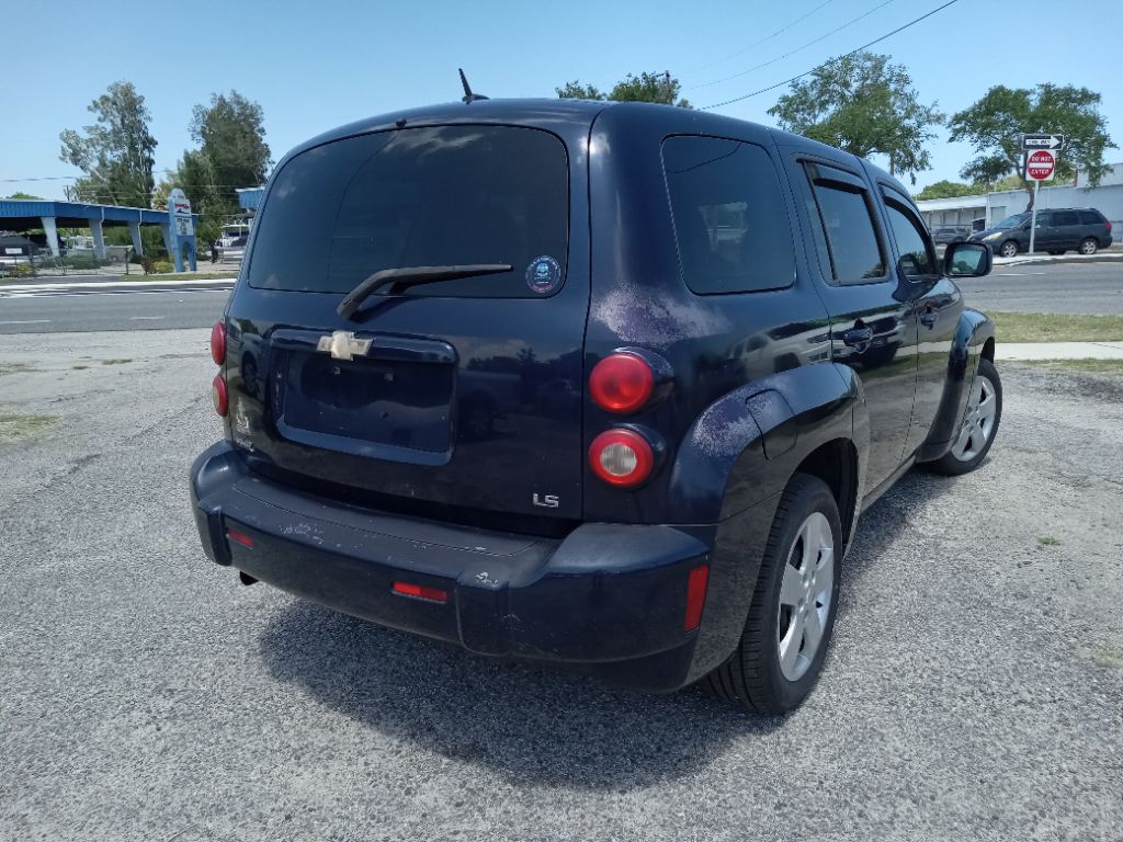 2008 Chevrolet HHR LS photo