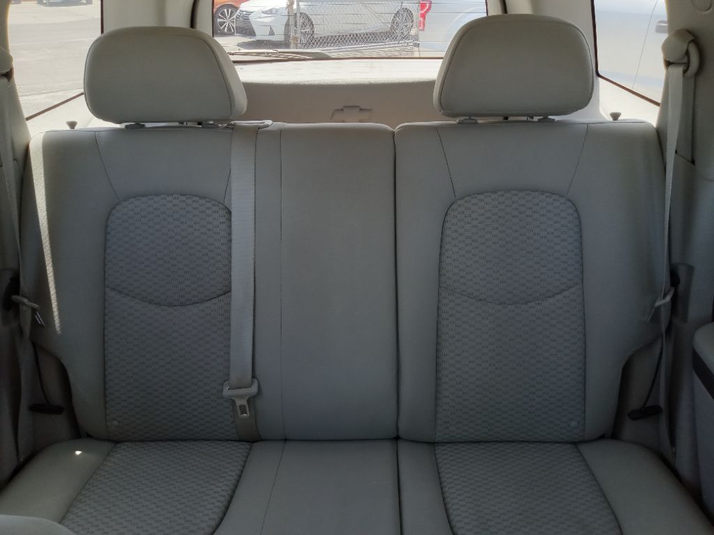 2008 Chevrolet HHR LS photo