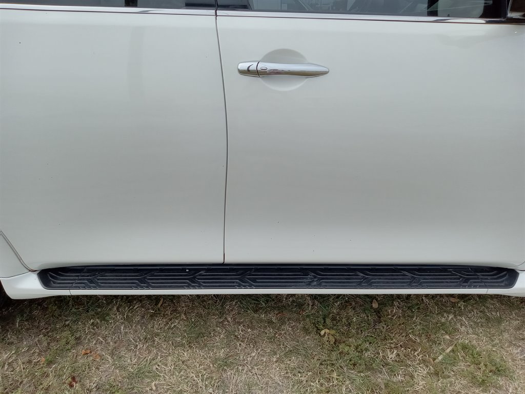 2017 Infiniti QX80 Signature photo
