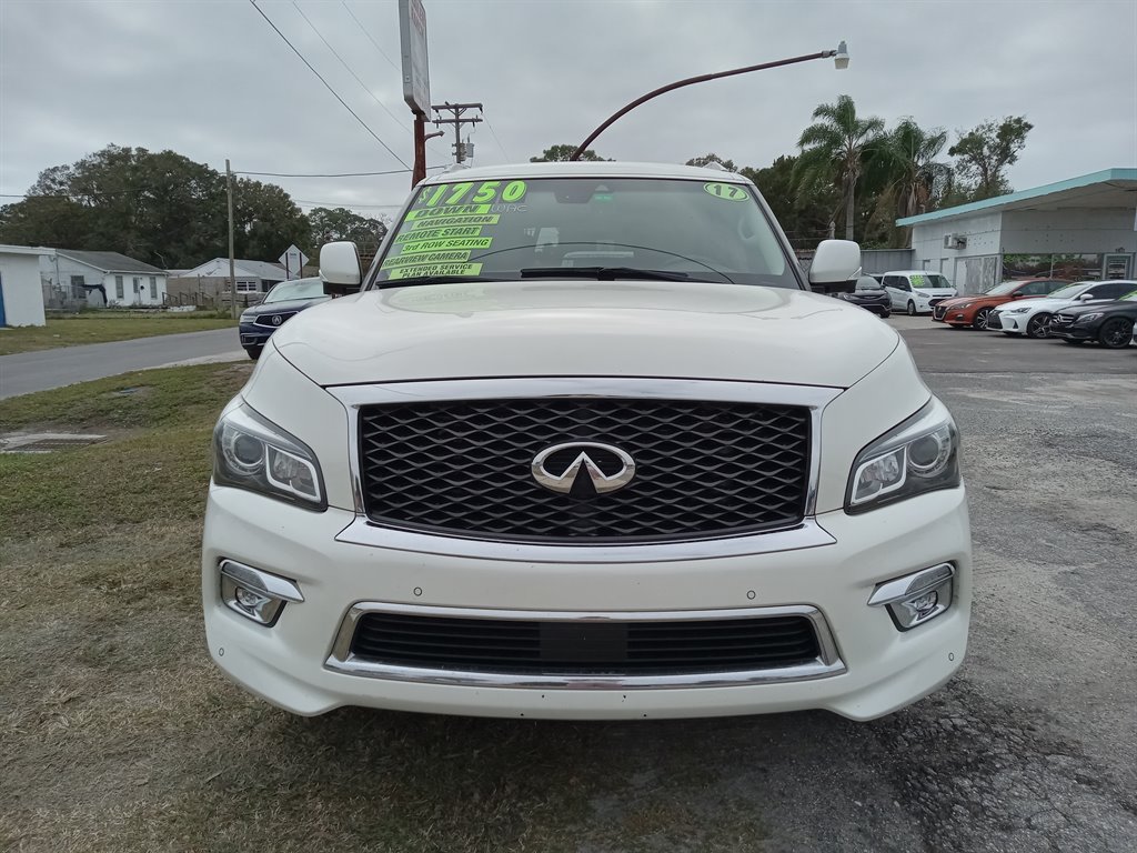 2017 Infiniti QX80 Signature photo