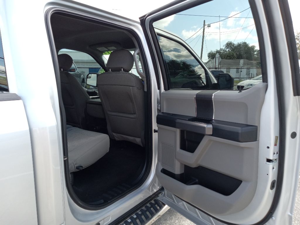 2019 Ford F150 XLT photo