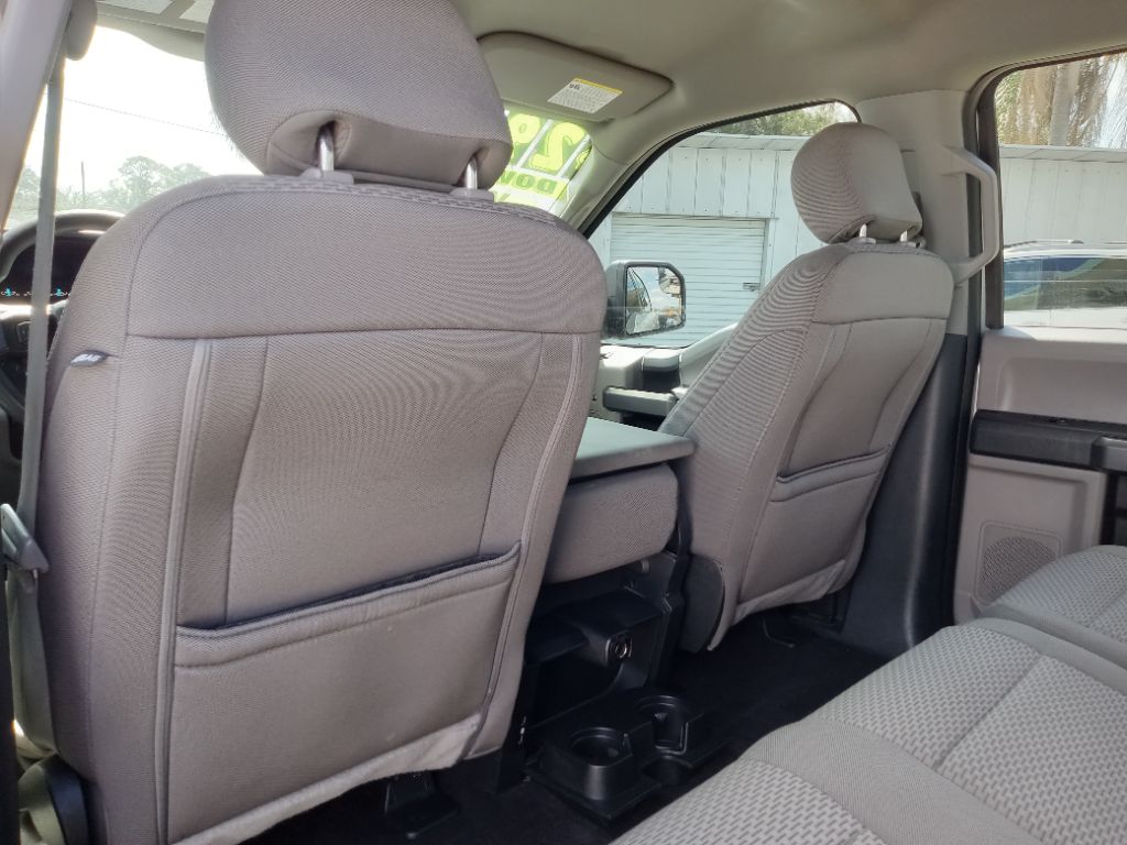 2019 Ford F150 XLT photo