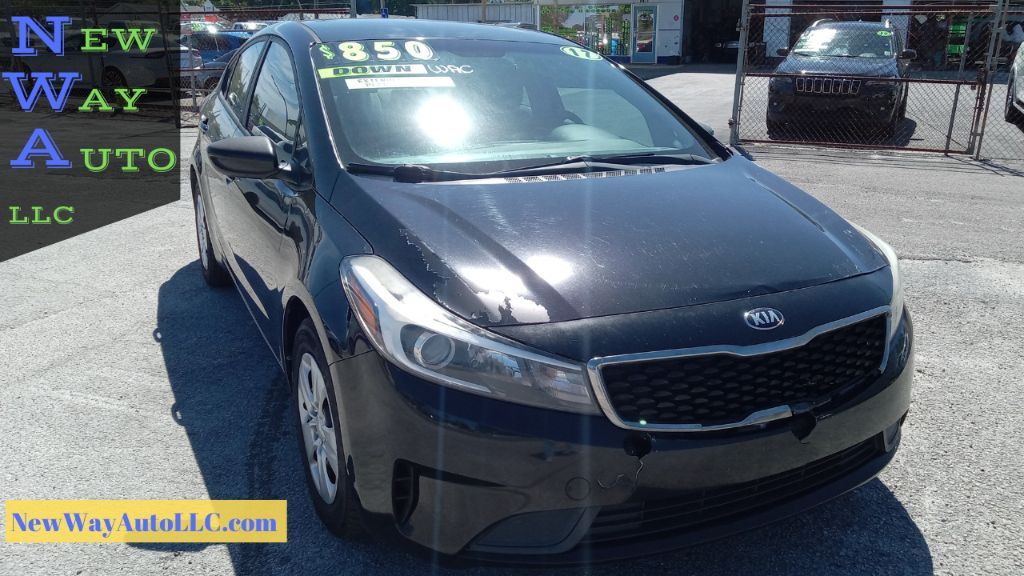 2017 Kia Forte LX photo
