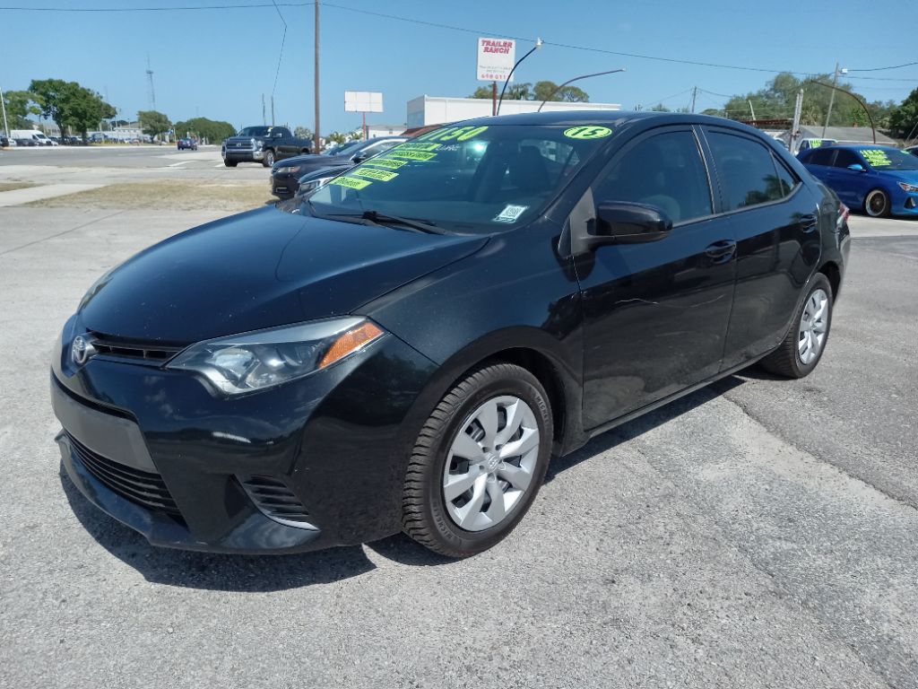 2015 Toyota Corolla LE photo