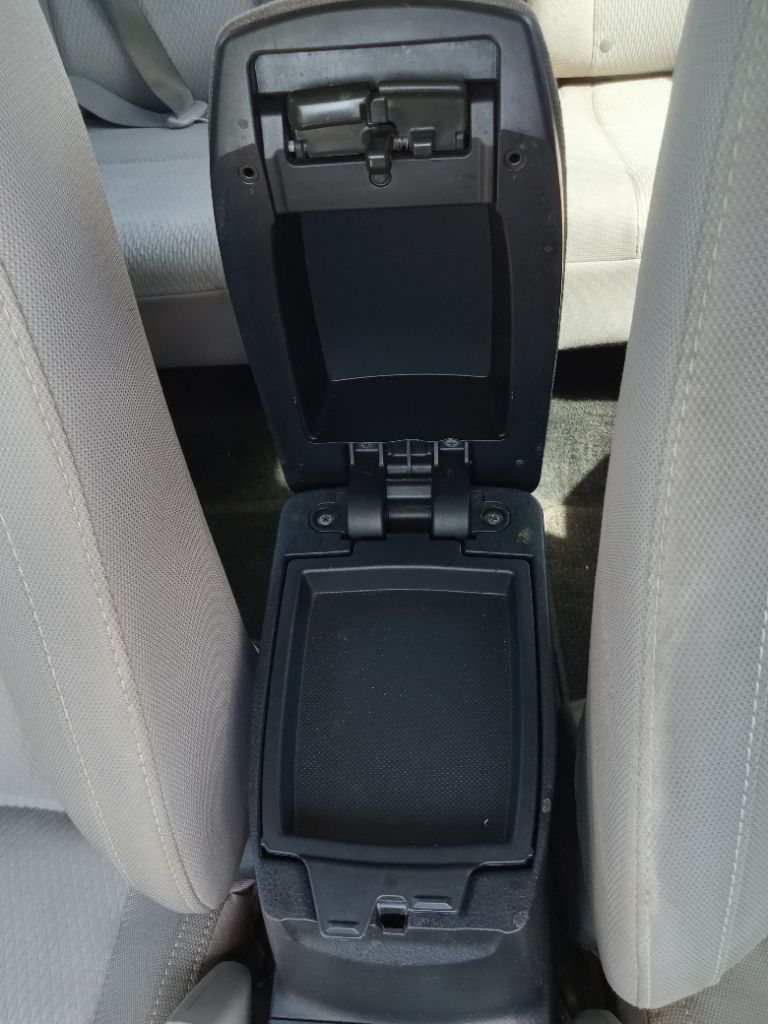 2015 Toyota Corolla LE photo