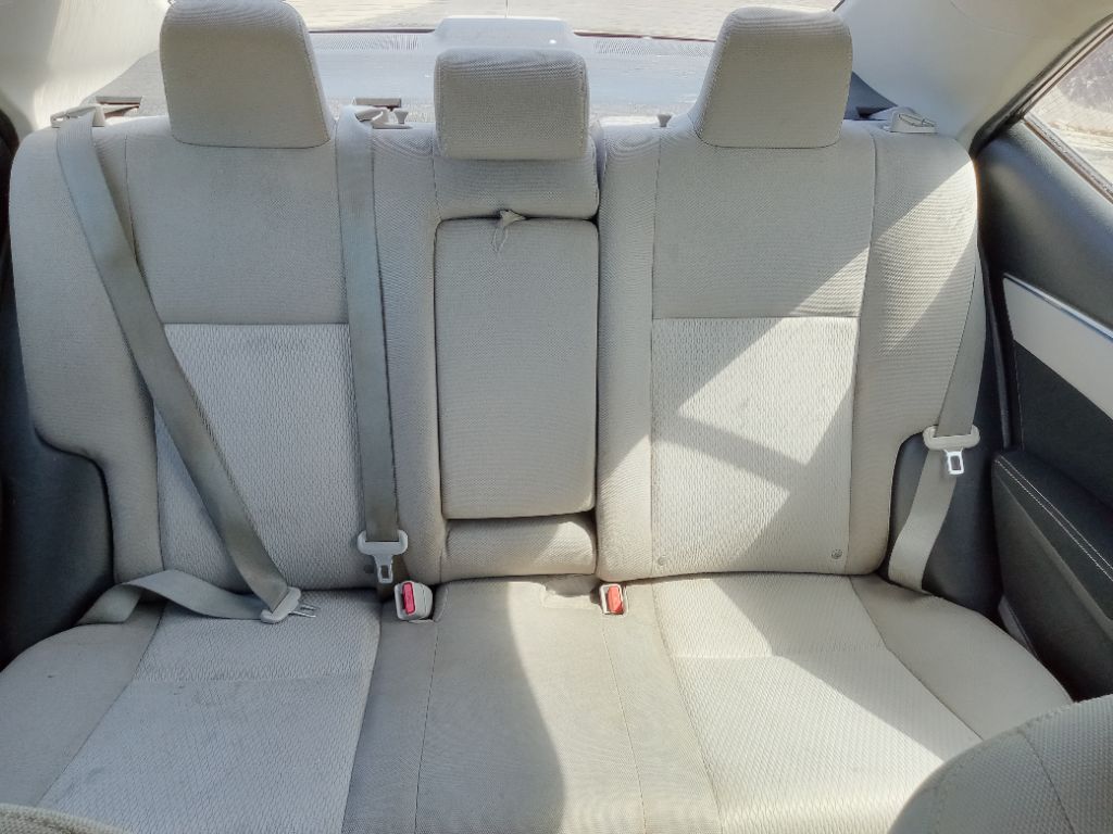 2015 Toyota Corolla LE photo