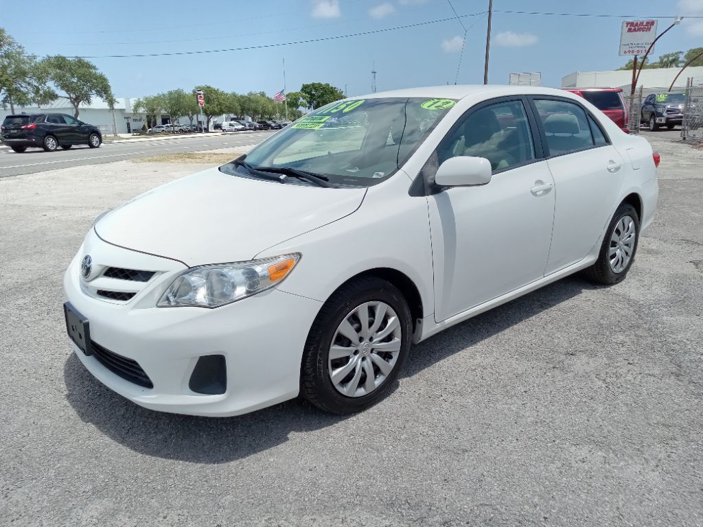 2012 Toyota Corolla L photo