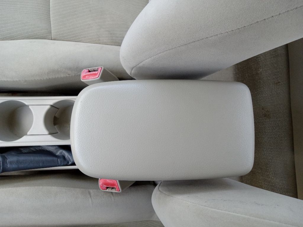 2012 Toyota Corolla L photo