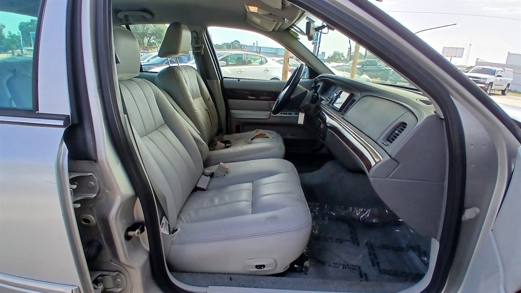 2004 Mercury Grand Marquis - $5,995