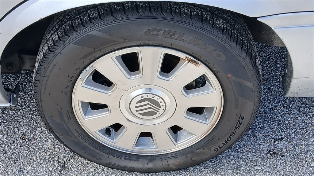2004 Mercury Grand Marquis - $5,995