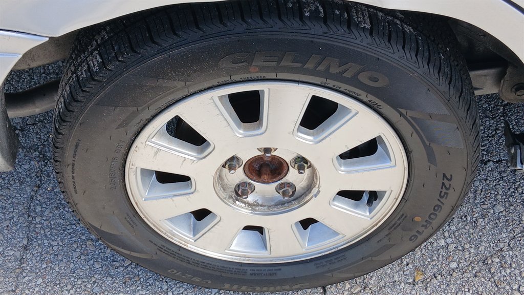 2004 Mercury Grand Marquis - $5,995