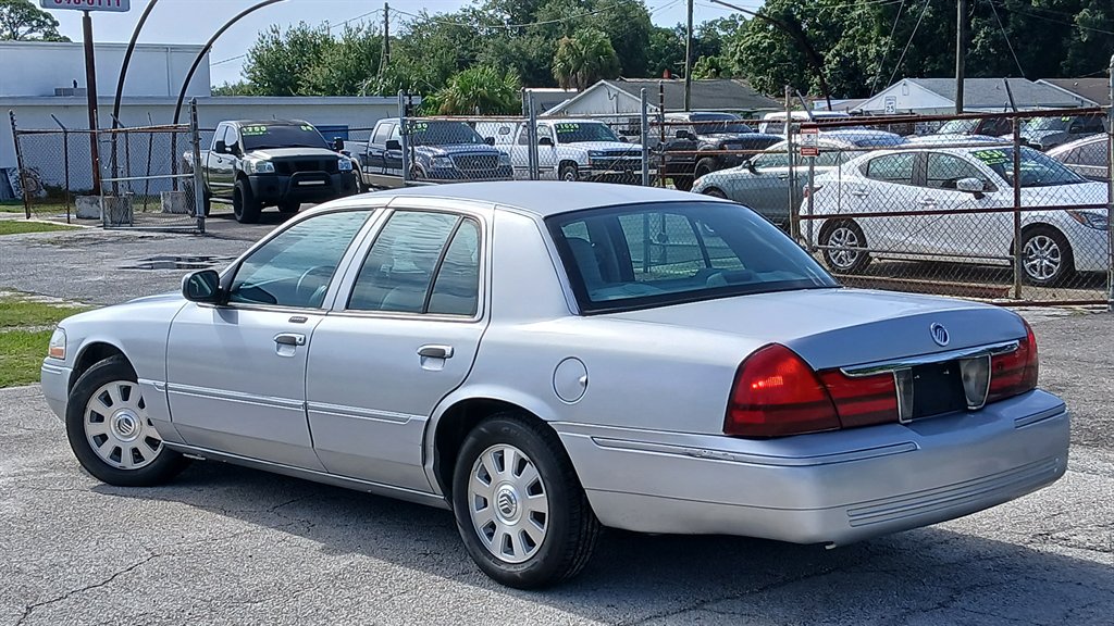 2004 Mercury Grand Marquis - $5,995