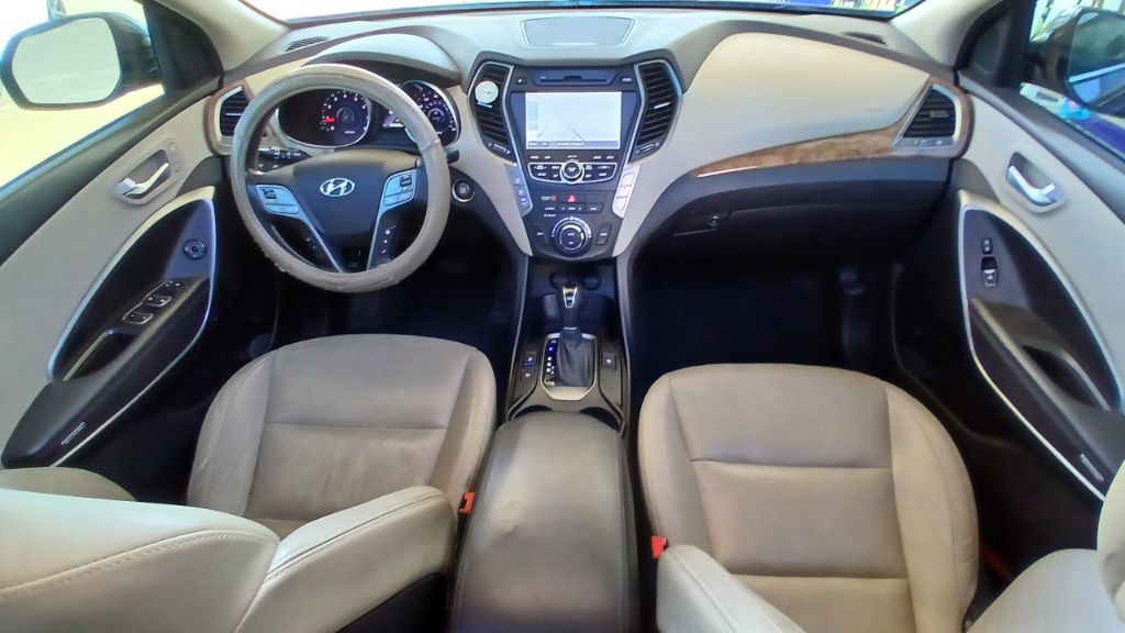 2015 Hyundai Santa Fe - $12,995
