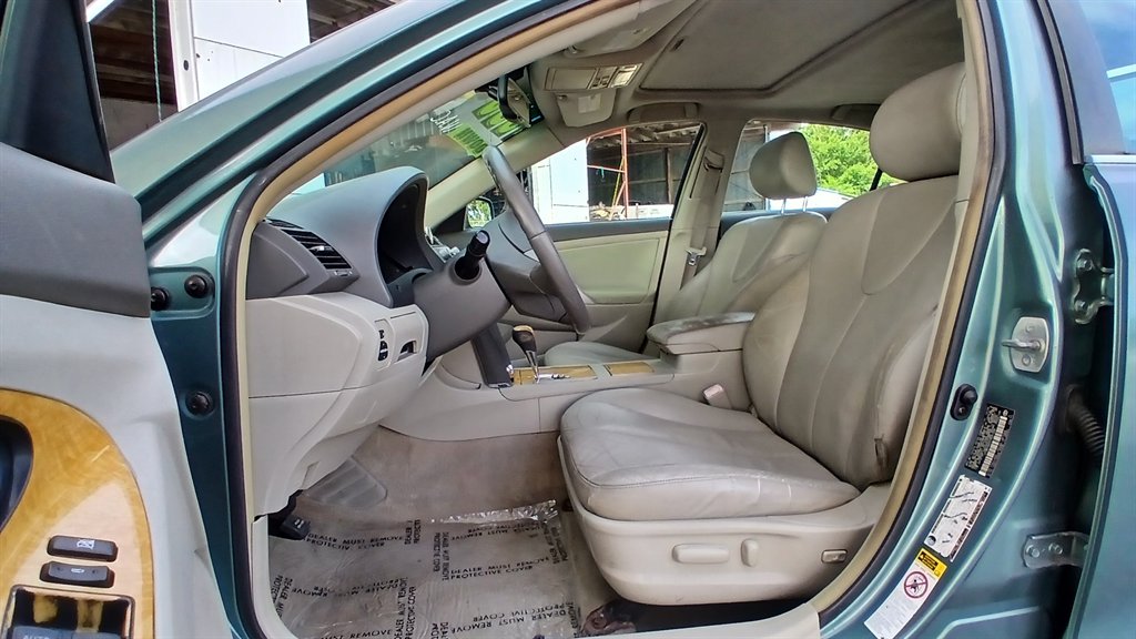 2007 Toyota Camry - $7,995