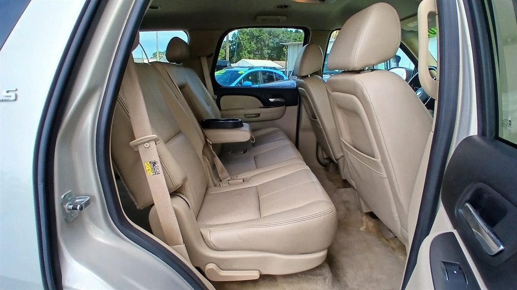 2007 Chevrolet Tahoe - $8,995