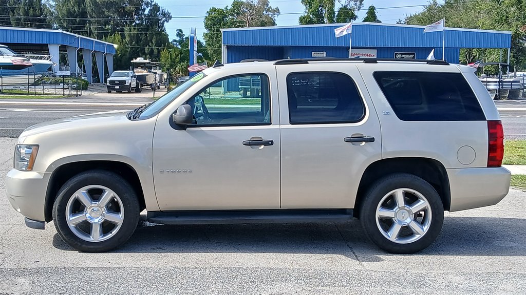 2007 Chevrolet Tahoe - $8,995