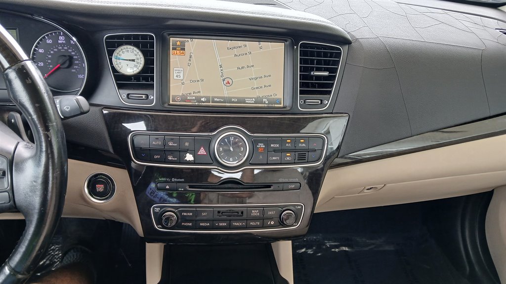 2014 Kia Cadenza - $8,995