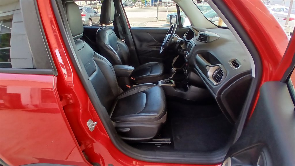 2016 Jeep Renegade - $7,995