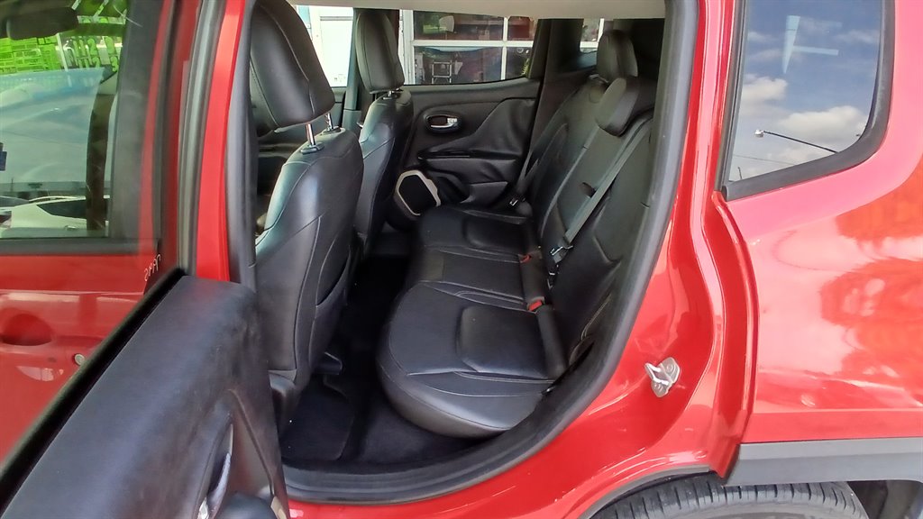 2016 Jeep Renegade - $7,995
