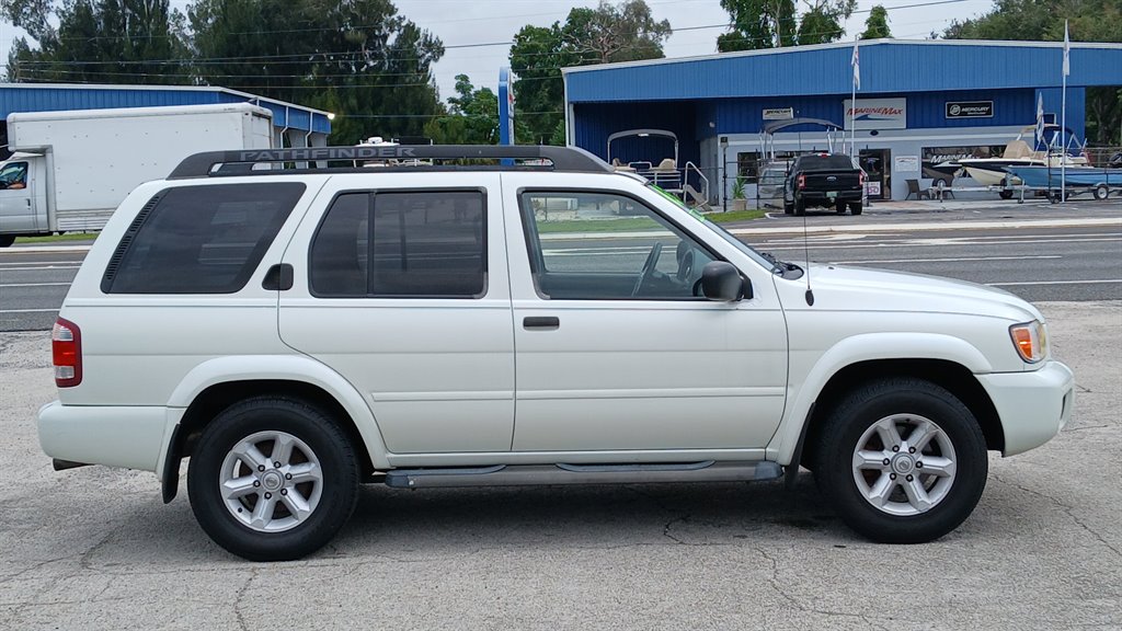 2004 Nissan Pathfinder - $5,995