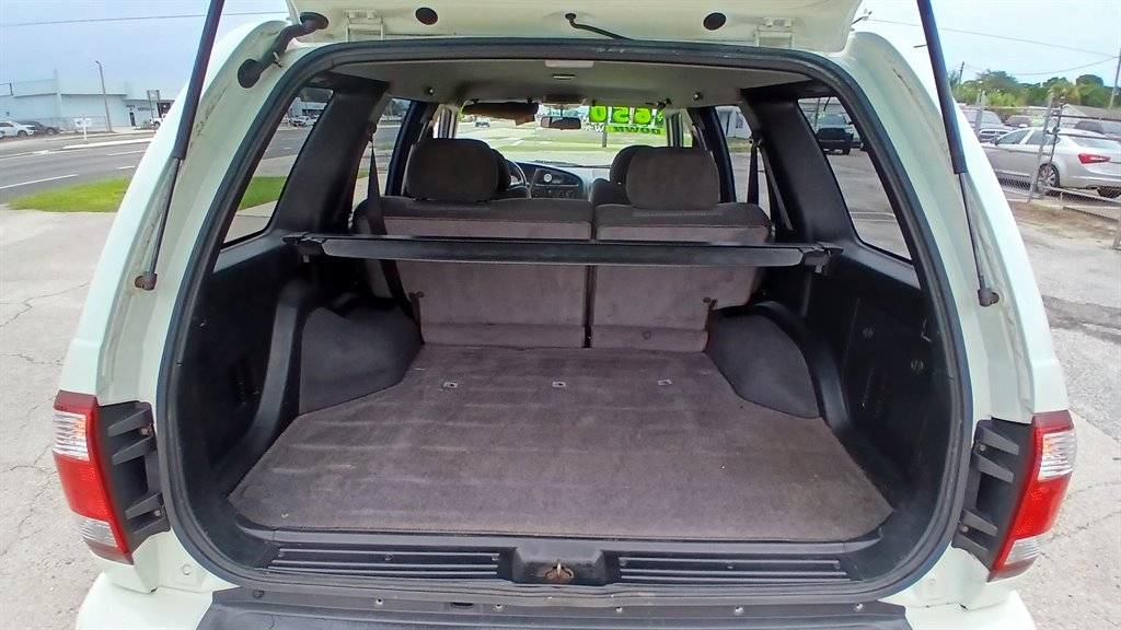 2004 Nissan Pathfinder - $5,995