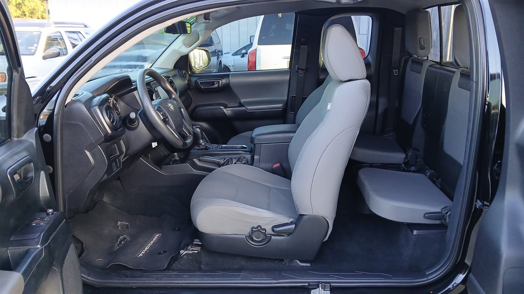 2017 Toyota Tacoma - $15,995