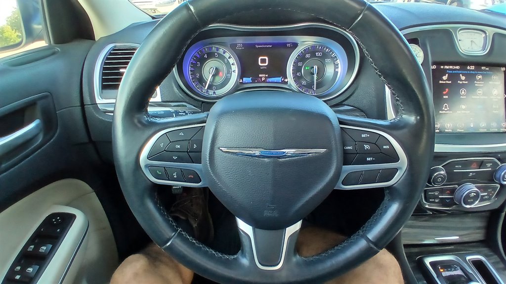 2018 Chrysler 300 - $17,995