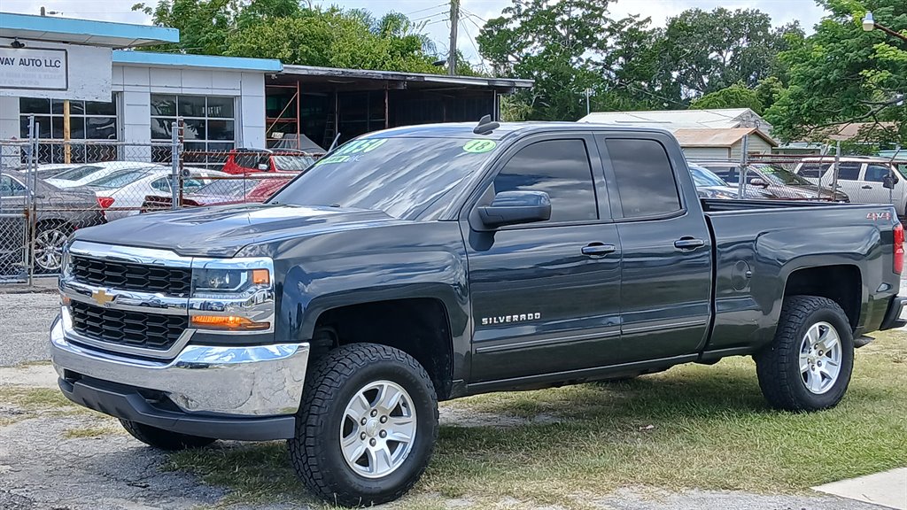 2018 Chevrolet Silverado - $17,995