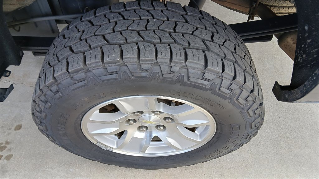 2018 Chevrolet Silverado - $17,995